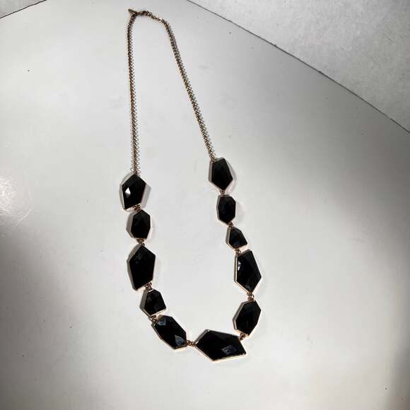 New York and Company Black and Gold Tone Necklace 32” Statement Dramatic - Picture 5 of 13